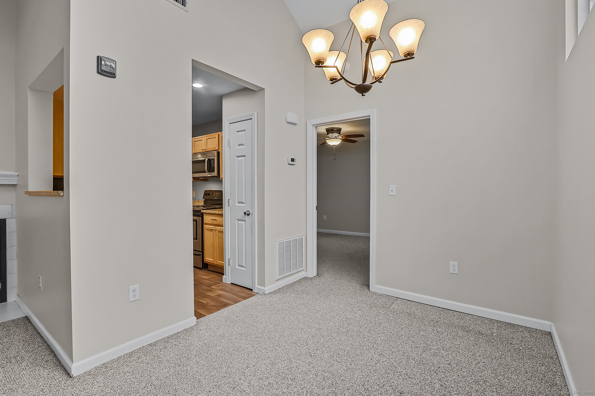 145 Carriage Crossing Lane #145, Middletown, Connecticut image 8