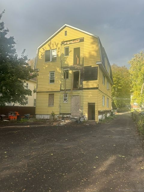 Tiny photo for 59 Mansfield Street, Hartford, CT 06112 (MLS # 24134806)