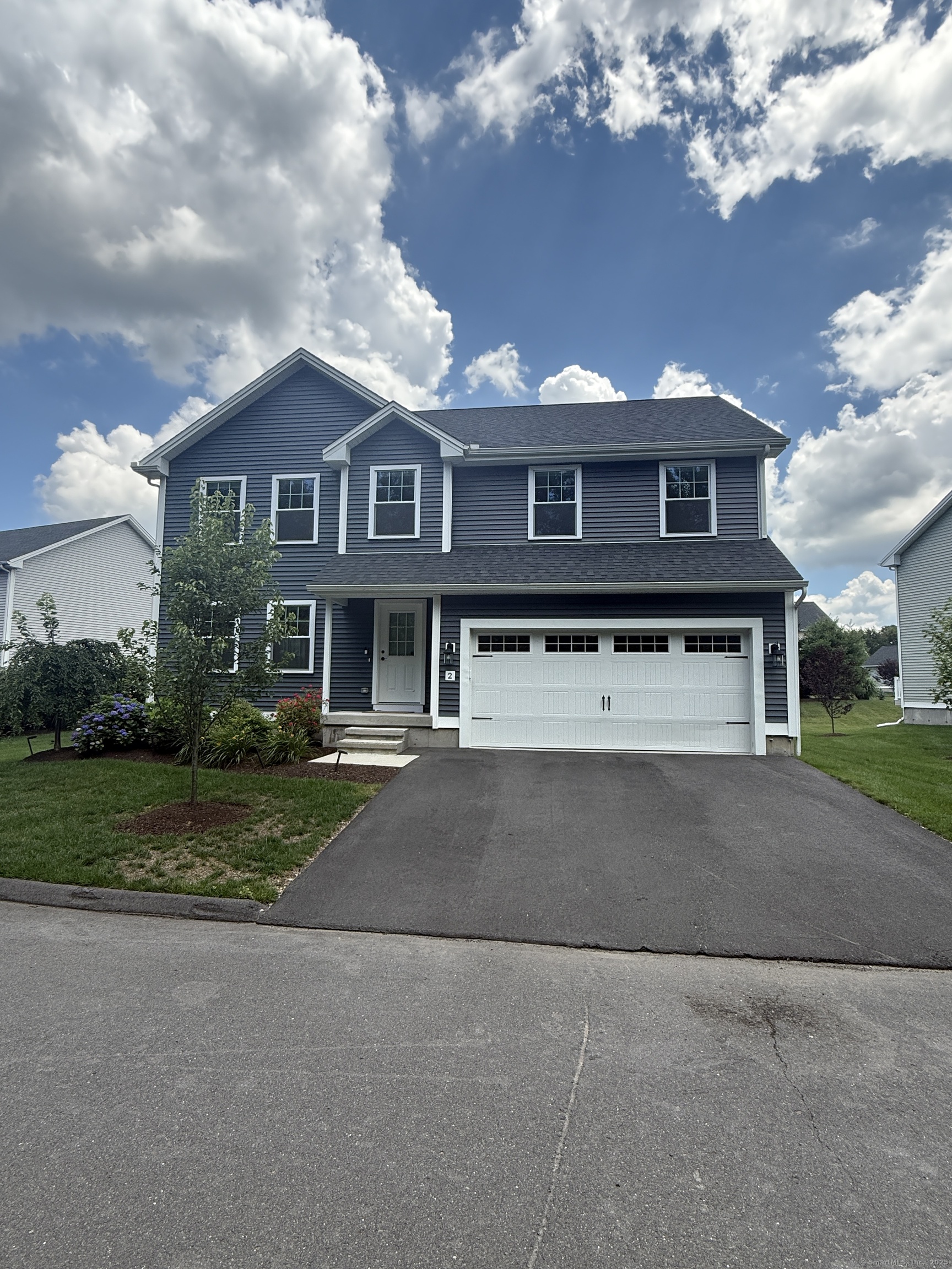 Bristol, Connecticut 06010, United States, 4 Bedrooms Bedrooms, ,3 BathroomsBathrooms,Residential,Active,174572