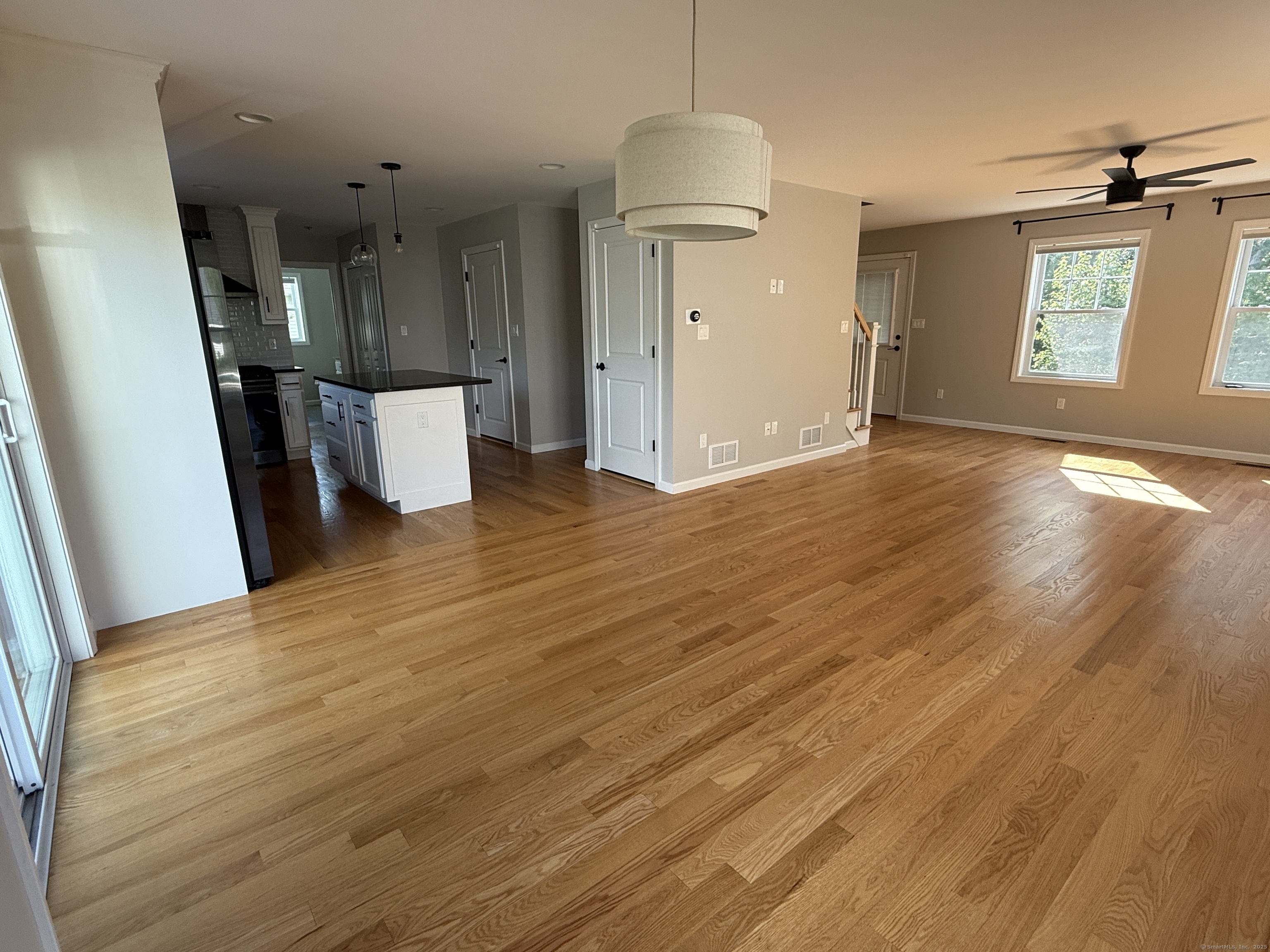 Bristol, Connecticut 06010, United States, 4 Bedrooms Bedrooms, ,3 BathroomsBathrooms,Residential,Active,174572