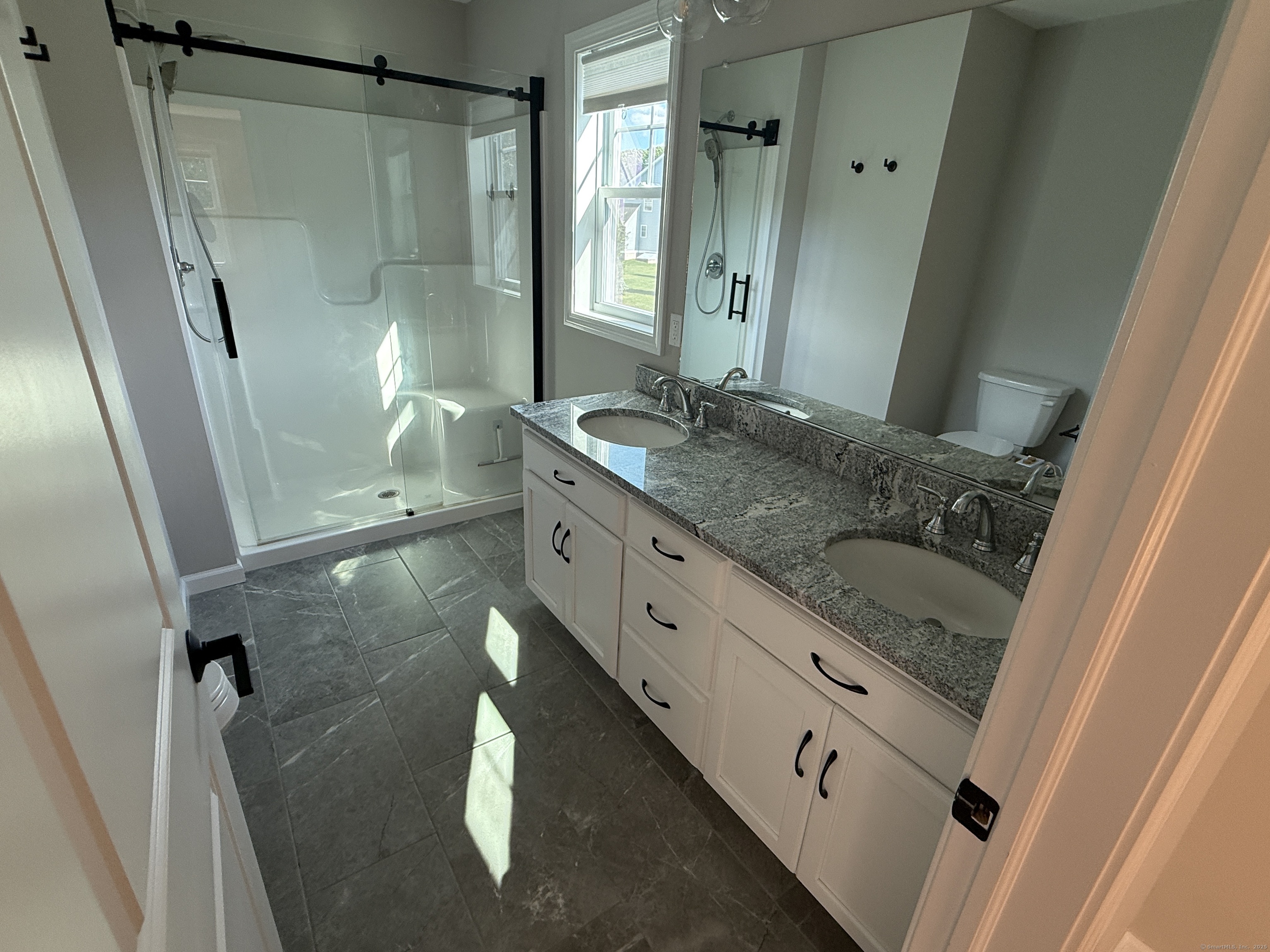 Bristol, Connecticut 06010, United States, 4 Bedrooms Bedrooms, ,3 BathroomsBathrooms,Residential,Active,174572