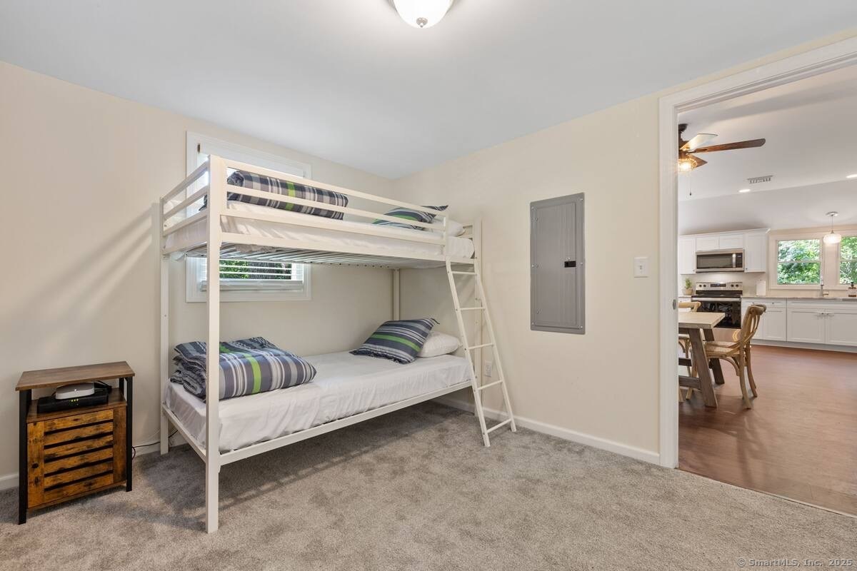 East Haddam, Connecticut 06415, United States, 2 Bedrooms Bedrooms, ,2 BathroomsBathrooms,Residential,Active,97596