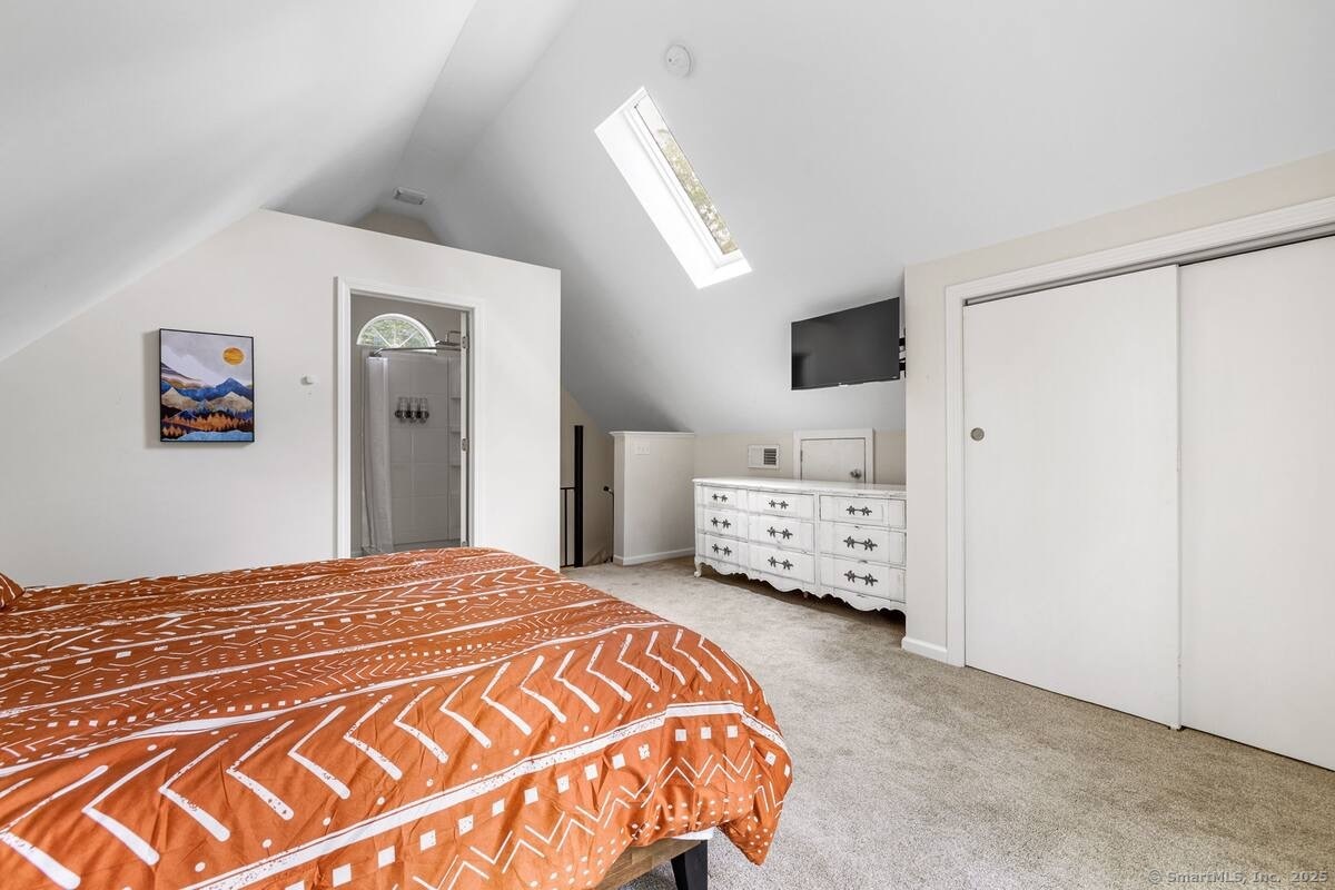 East Haddam, Connecticut 06415, United States, 2 Bedrooms Bedrooms, ,2 BathroomsBathrooms,Residential,Active,97596