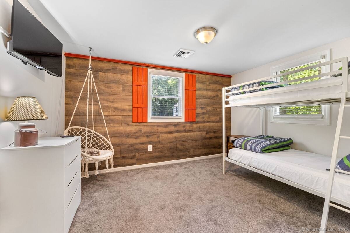 East Haddam, Connecticut 06415, United States, 2 Bedrooms Bedrooms, ,2 BathroomsBathrooms,Residential,Active,97596