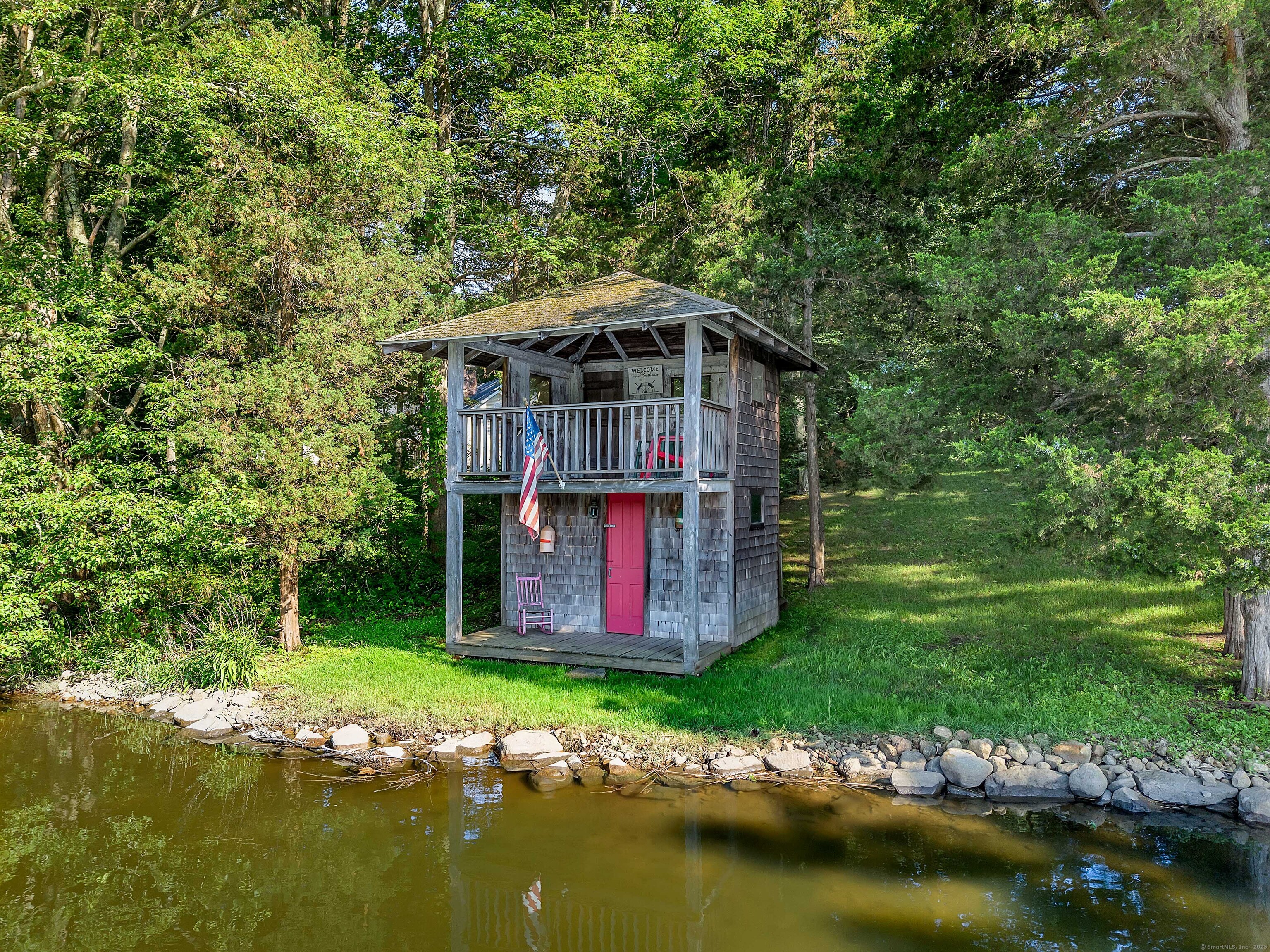 448 A - B Grove Beach Road North