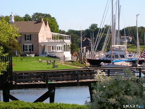 Tiny photo for 494 Pequot Court, Fairfield, CT 06890 (MLS # 24158567)