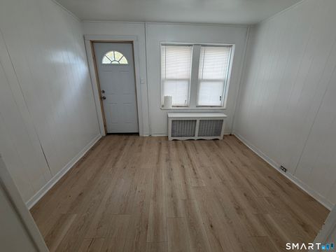 Homes For Sale - 109 Waterman Street<br/> Bridgeport, CT 06607