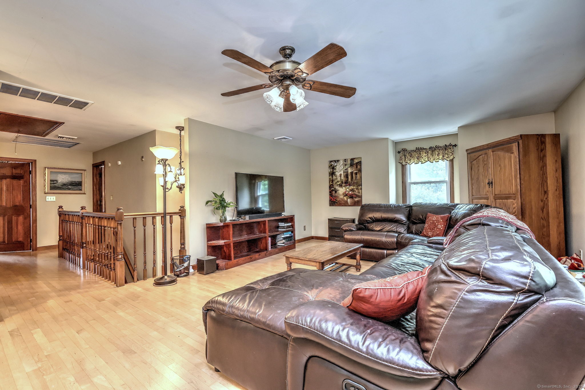 8 Whippoorwill Lane, Bethany, Connecticut image 22