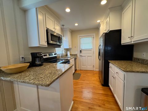Tiny photo for 42 Parkway S, New London, CT 06320 (MLS # 24170404)