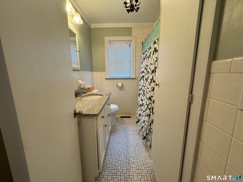 Tiny photo for 42 Parkway S, New London, CT 06320 (MLS # 24170404)