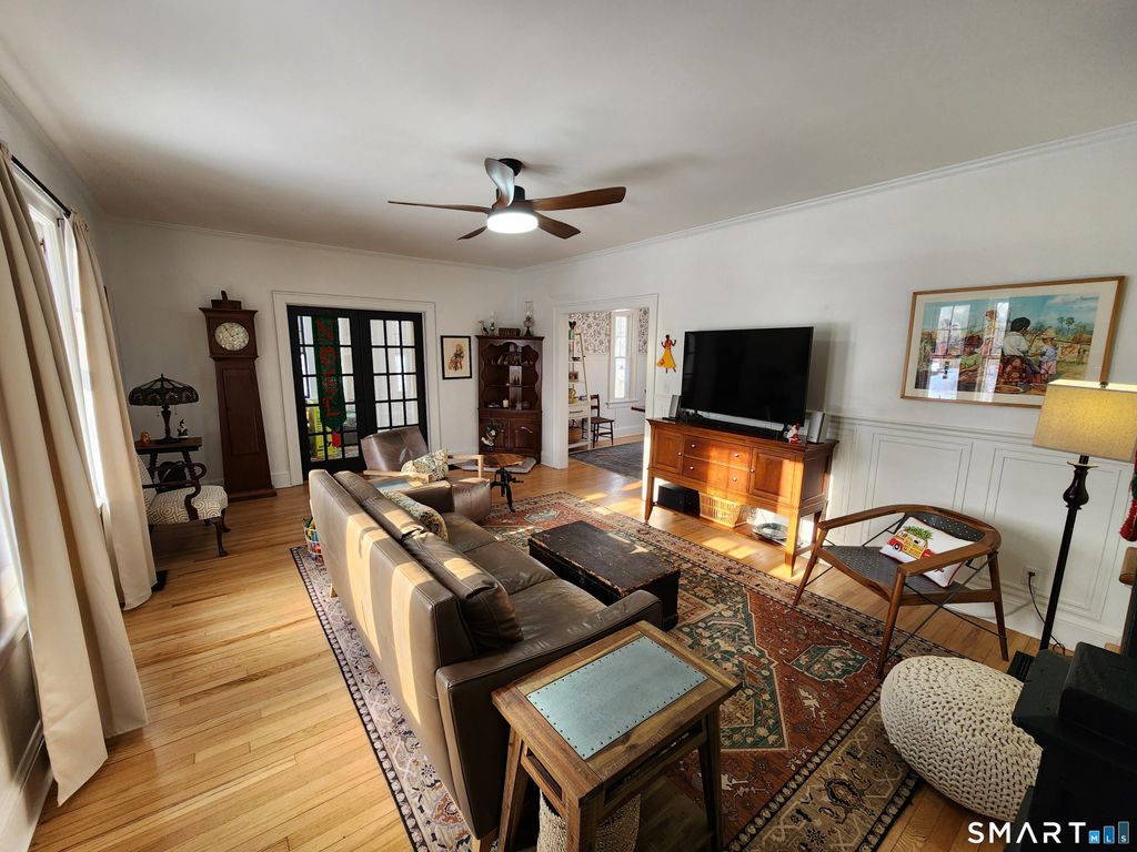 Photo of 179 Winthrop Terrace, Meriden, CT 06451 (MLS # 24144876)