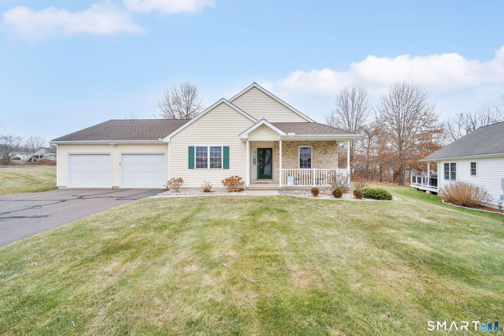 Photo of 1 Farm Brook Lane, Vernon, CT 06066 (MLS # 24146420)