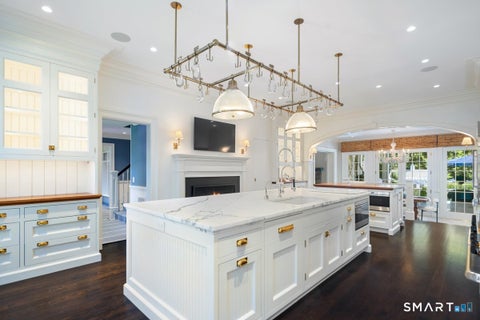 Tiny photo for 887 Weed Street, New Canaan, CT 06840 (MLS # 24185231)