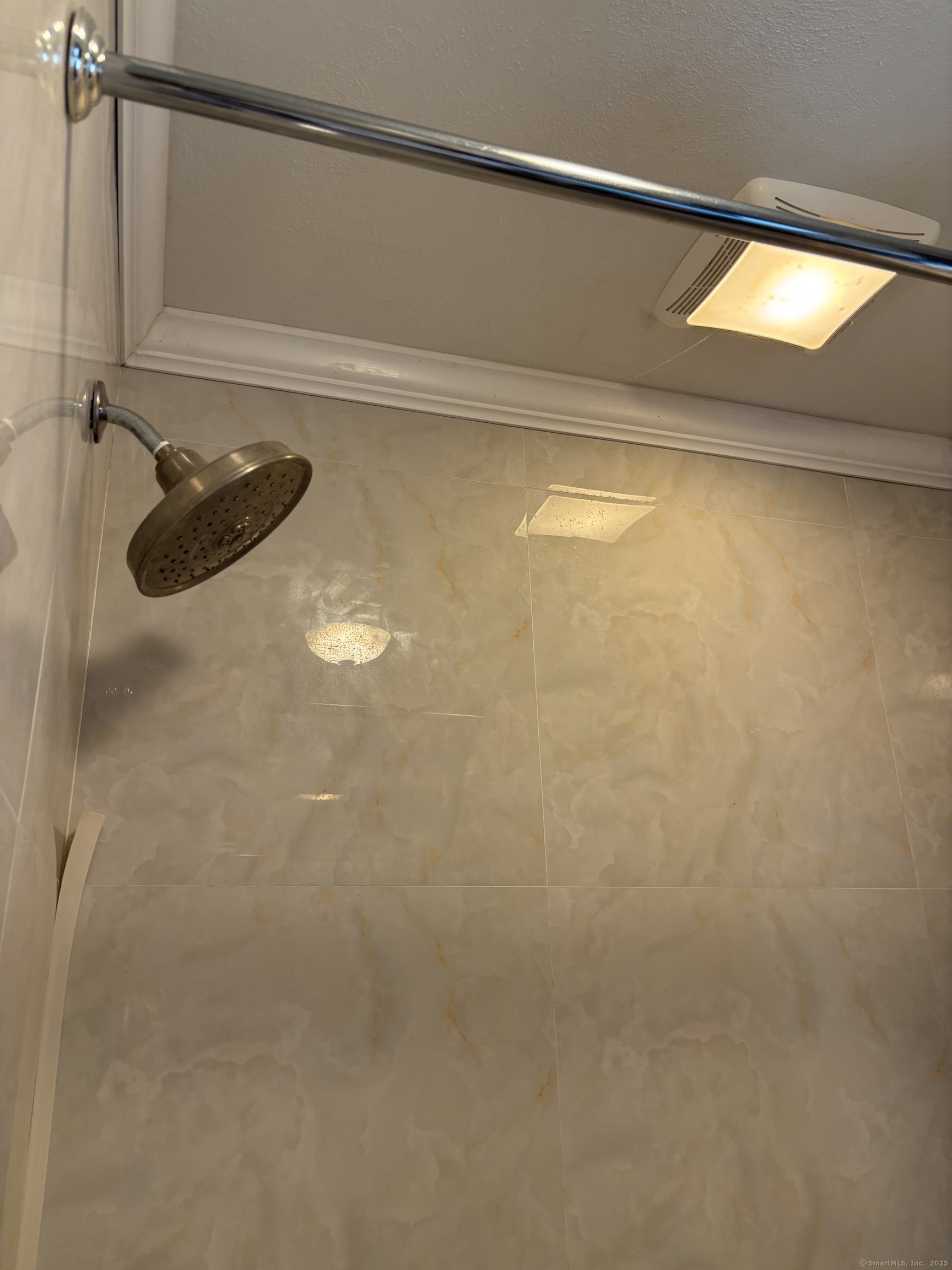 133 Traverse Street, Waterbury, Connecticut image 11
