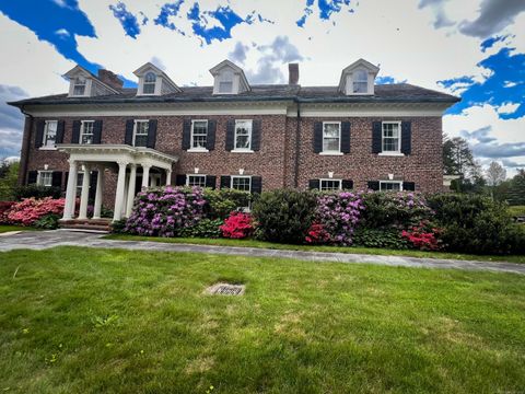325 Woodbury Road Watertown CT 06795