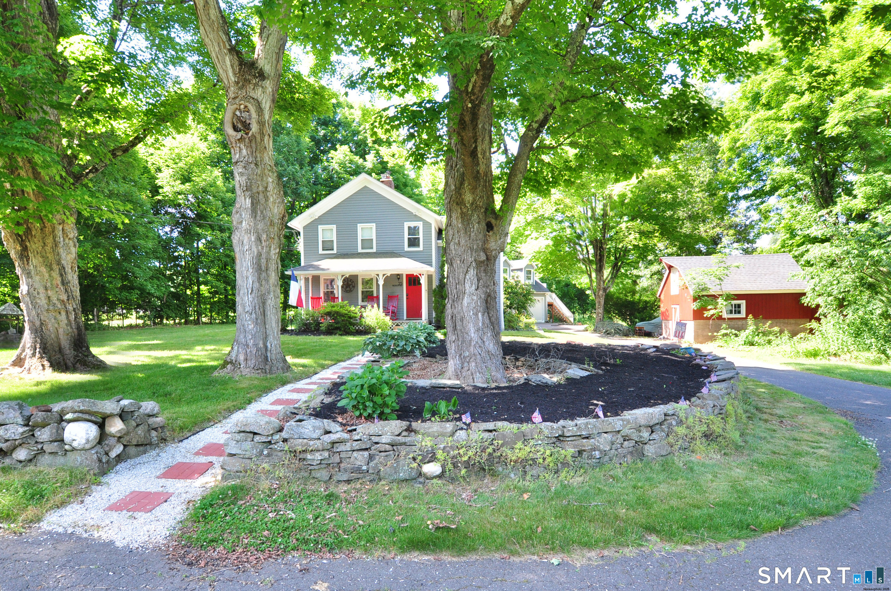 25 Notch Road