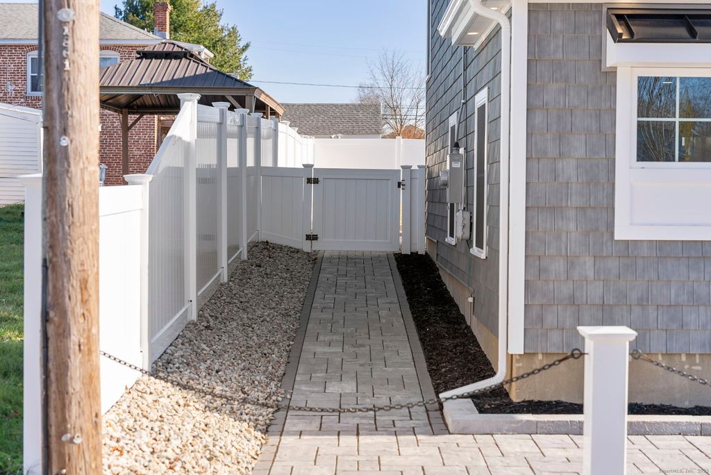 Photo of 44 Hartford Avenue, Old Lyme, CT 06371 (MLS # 24144052)