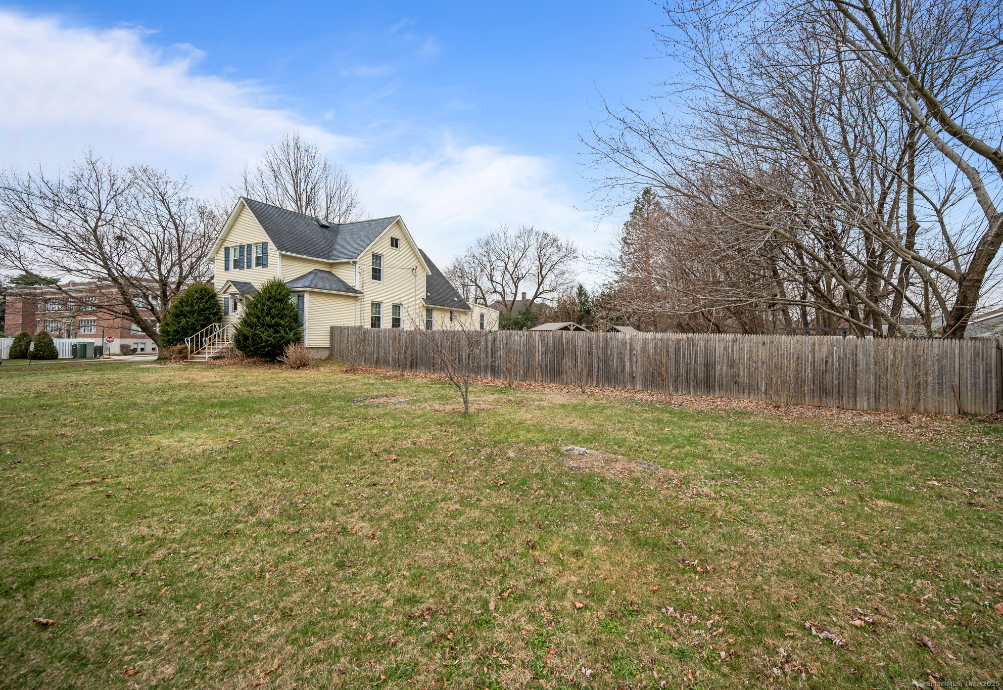 321 Burlington Avenue, Bristol, Connecticut image 37