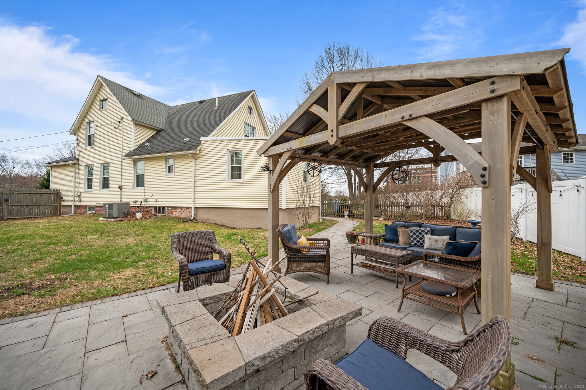 321 Burlington Avenue, Bristol, Connecticut image 6