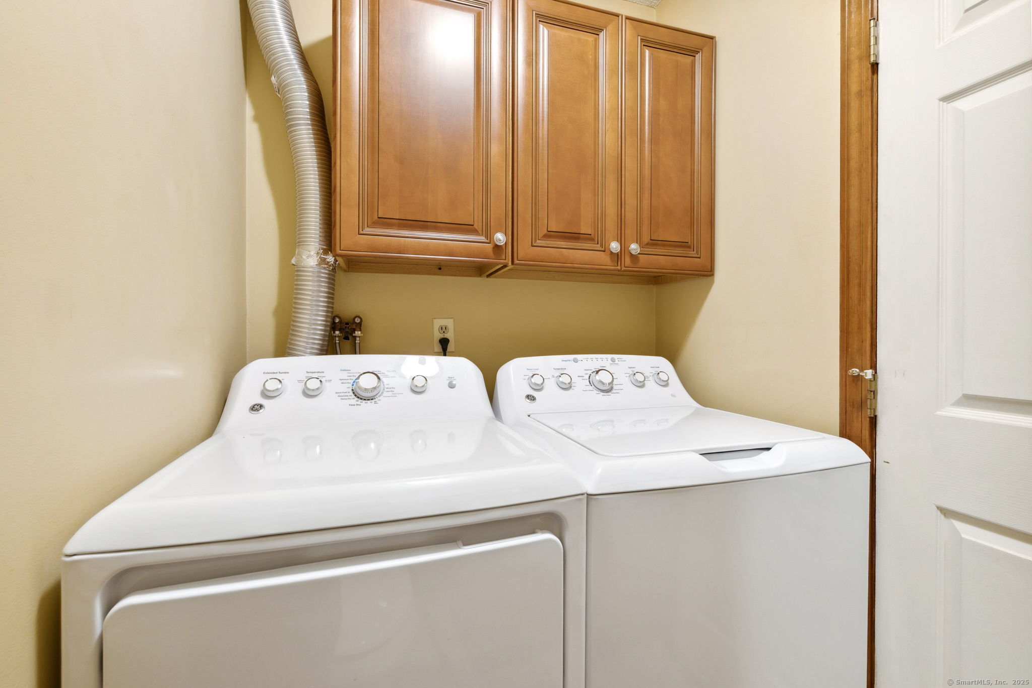 1305 Mill Pond Drive #1305, South Windsor, Connecticut image 12