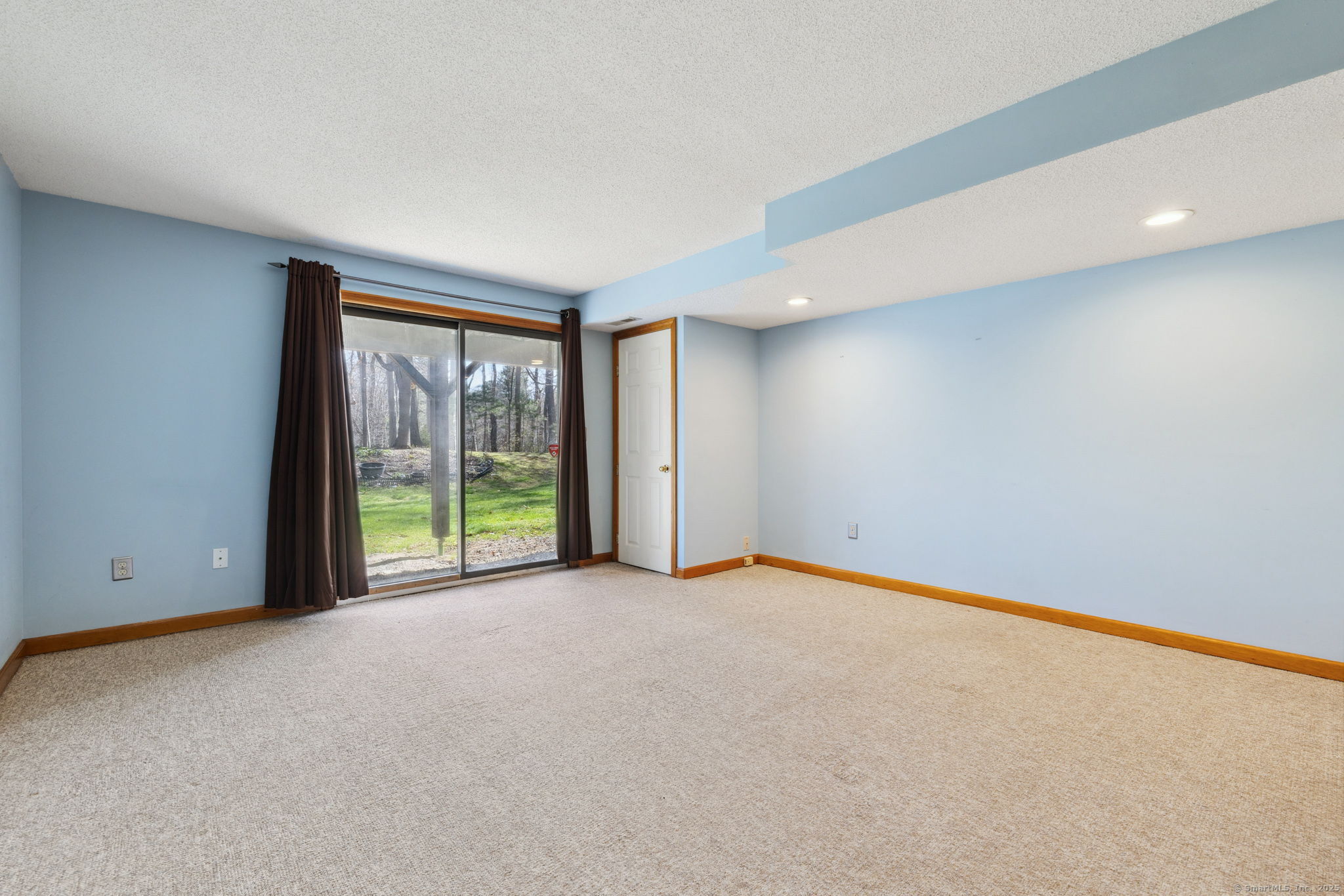 1305 Mill Pond Drive #1305, South Windsor, Connecticut image 25