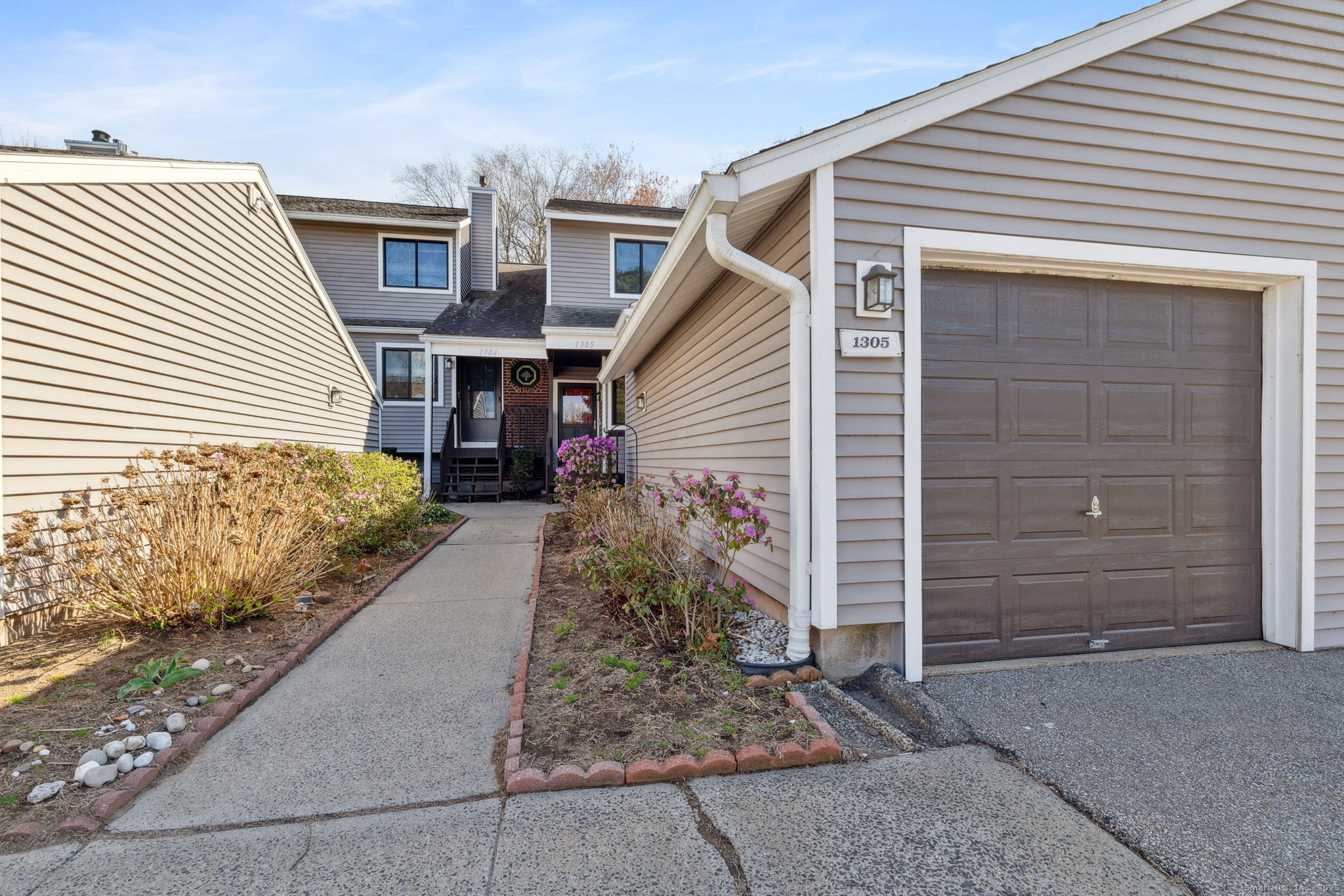 1305 Mill Pond Drive #1305, South Windsor, Connecticut image 1