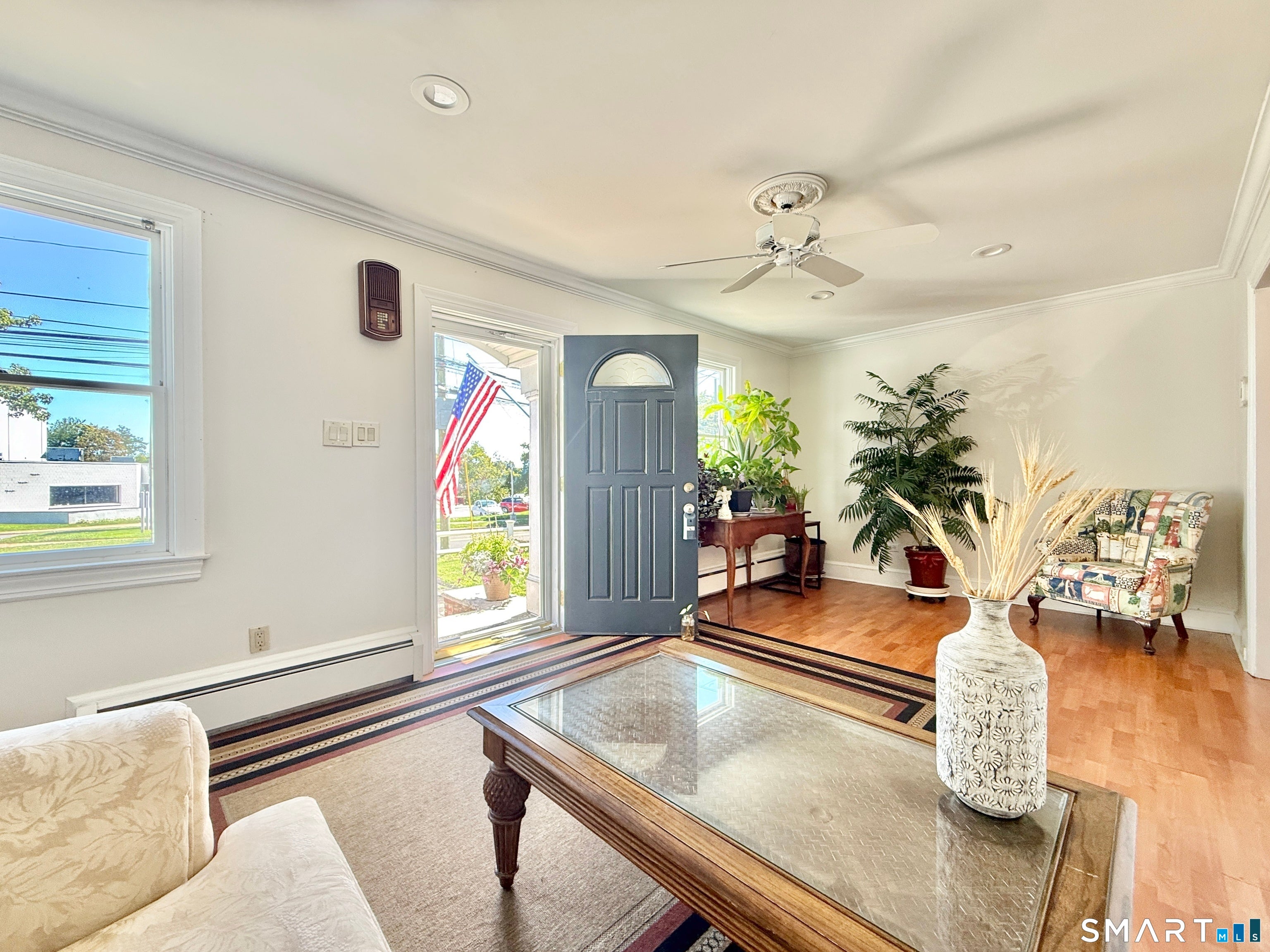 638 Hope Street 4