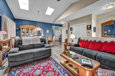 Tiny photo for 24 Honeysuckle Court #24, Berlin, CT 06037 (MLS # 24164614)