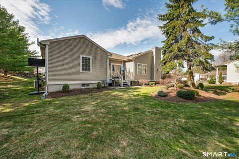 Tiny photo for 24 Honeysuckle Court #24, Berlin, CT 06037 (MLS # 24164614)