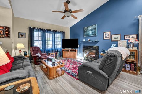 Tiny photo for 24 Honeysuckle Court #24, Berlin, CT 06037 (MLS # 24164614)