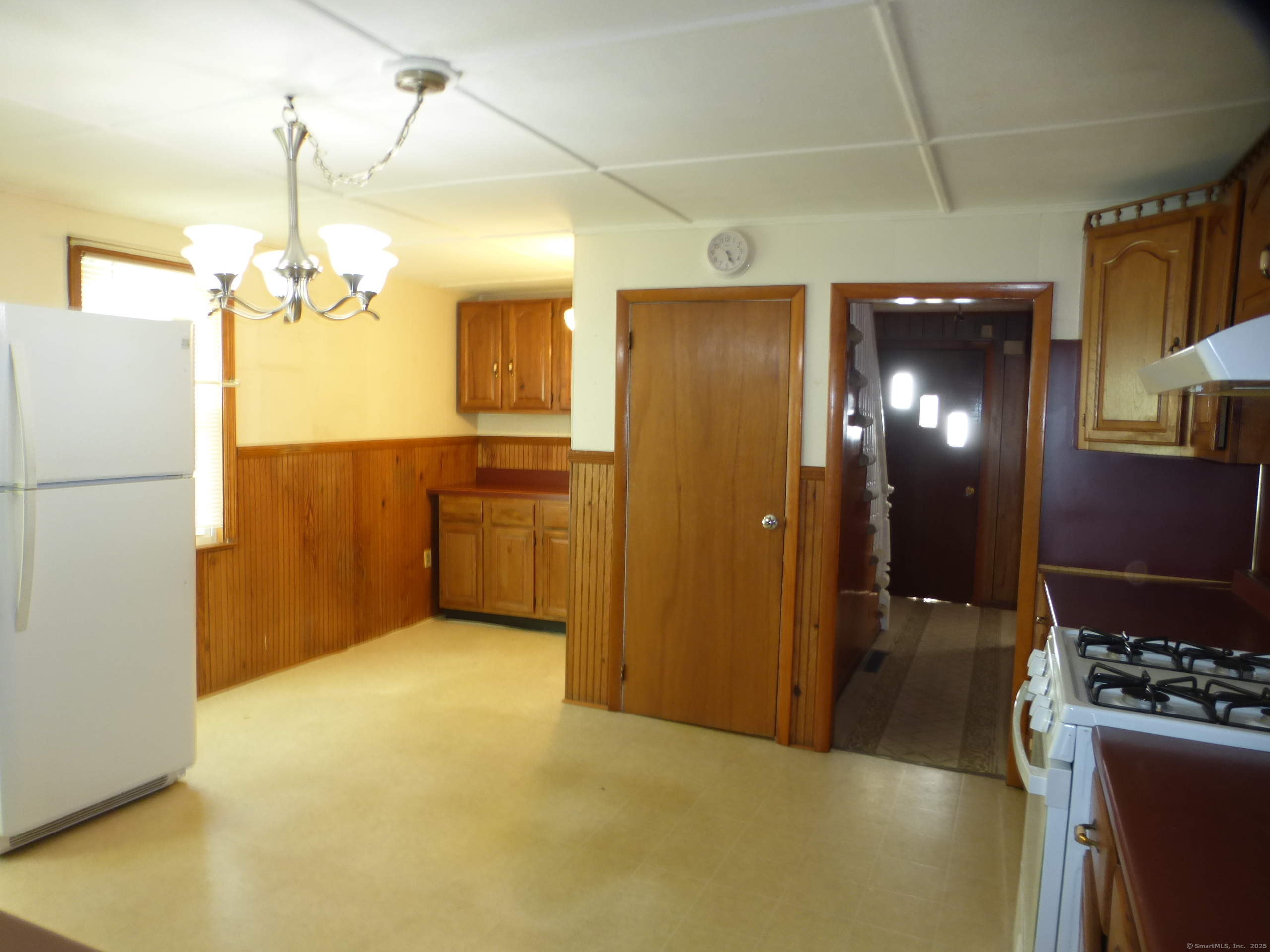 1635 S Main Street, Waterbury, Connecticut image 7