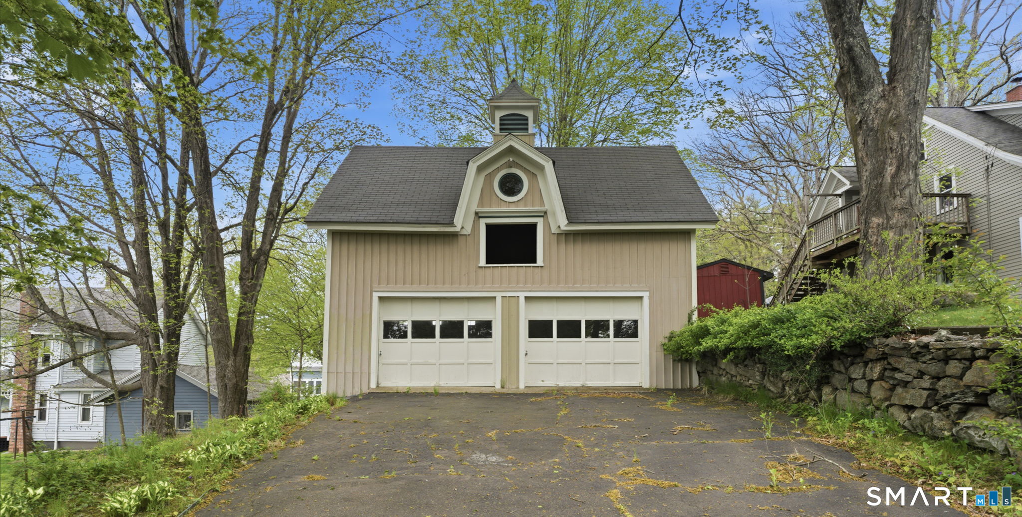 15 Grant Avenue