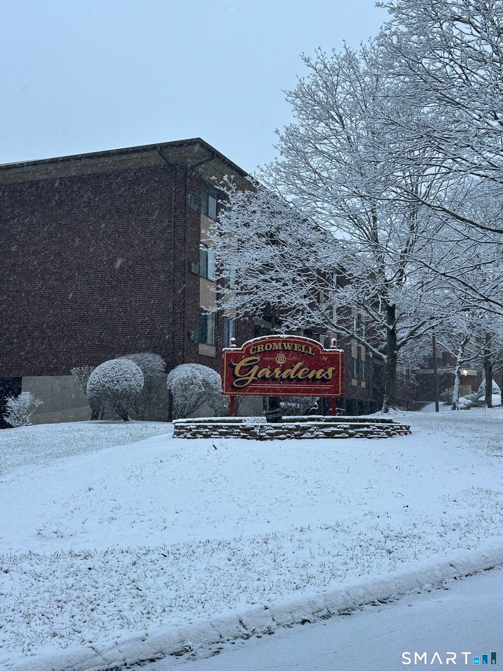 Photo of 1205 Cromwell Hills Drive #1205, Cromwell, CT 06416 (MLS # 24145032)