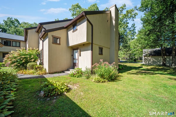 6 UPPER CMNS # 6, WOODBURY, CT 06798 - Image 1c3f0b60fc4e176ab3847b4cdaaefcce/3260890583