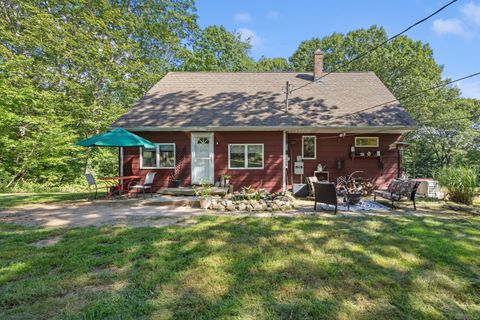 Homes For Sale - 31 Leetes Island Road<br/> Guilford, CT 06437