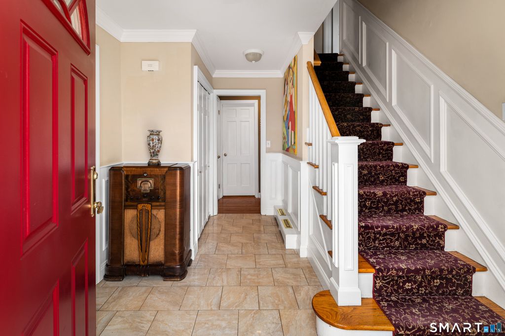 Photo of 87 Fulling Mill Lane, Ridgefield, CT 06877 (MLS # 24163462)