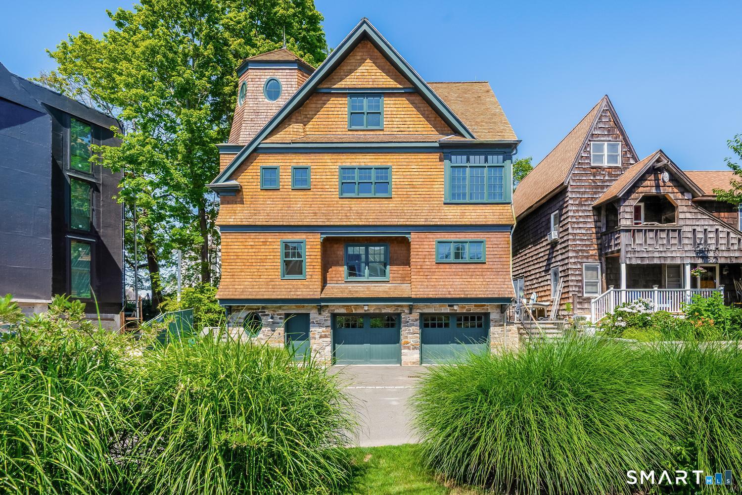 14 Rocky Point Road
