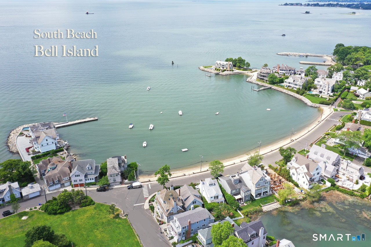 14 Rocky Point Road