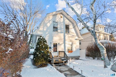 Photo of 141 Augur Street, Hamden, CT 06517 (MLS # 24144430)