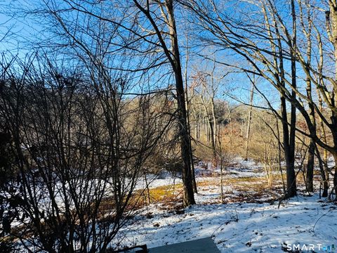 Tiny photo for 2 Highland Square #2, Avon, CT 06001 (MLS # 24155539)