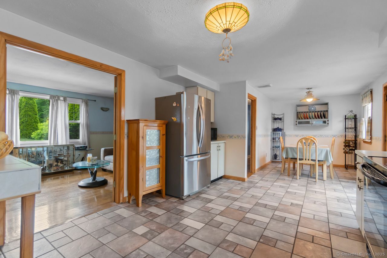 409 Evergreen Avenue, Hamden, Connecticut image 5
