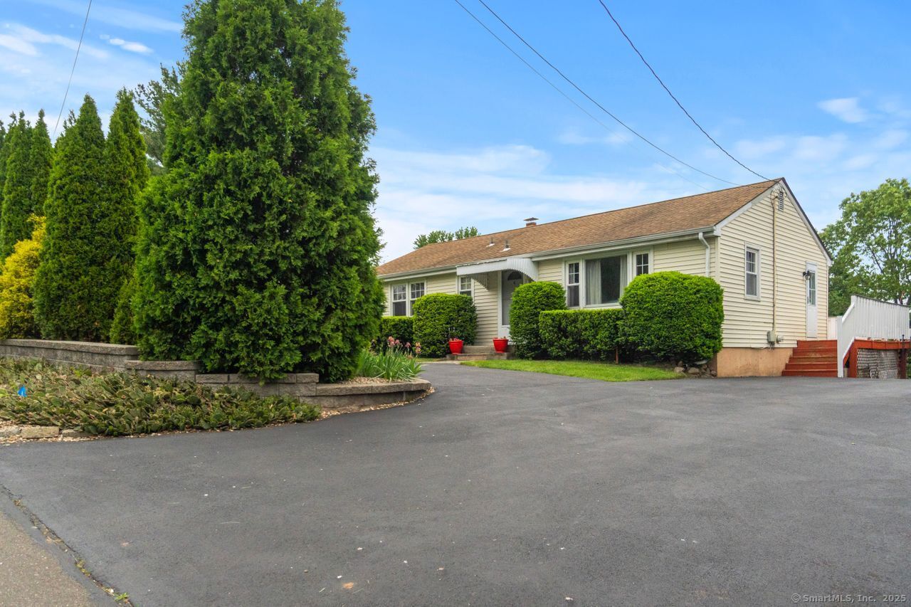 409 Evergreen Avenue, Hamden, Connecticut image 27