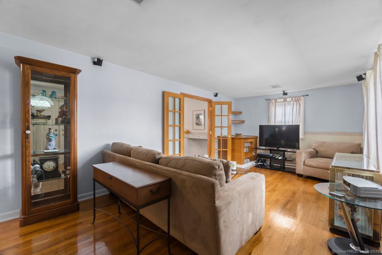 409 Evergreen Avenue, Hamden, Connecticut image 4