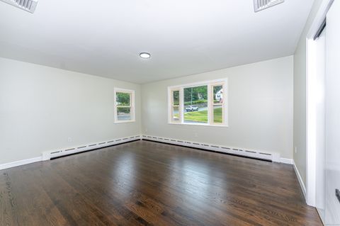 Tiny photo for 8 Bonnie Lane, Waterbury, CT 06705 (MLS # 24146155)