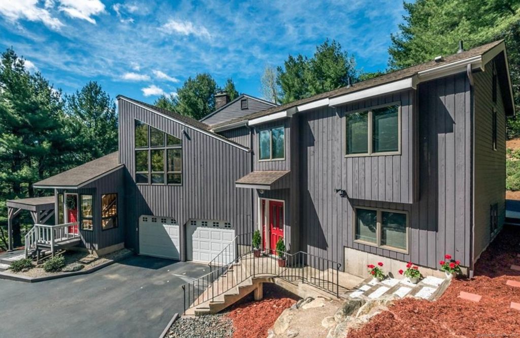 Photo of 6 Deerfield Trace, Burlington, CT 06013 (MLS # 24132016)