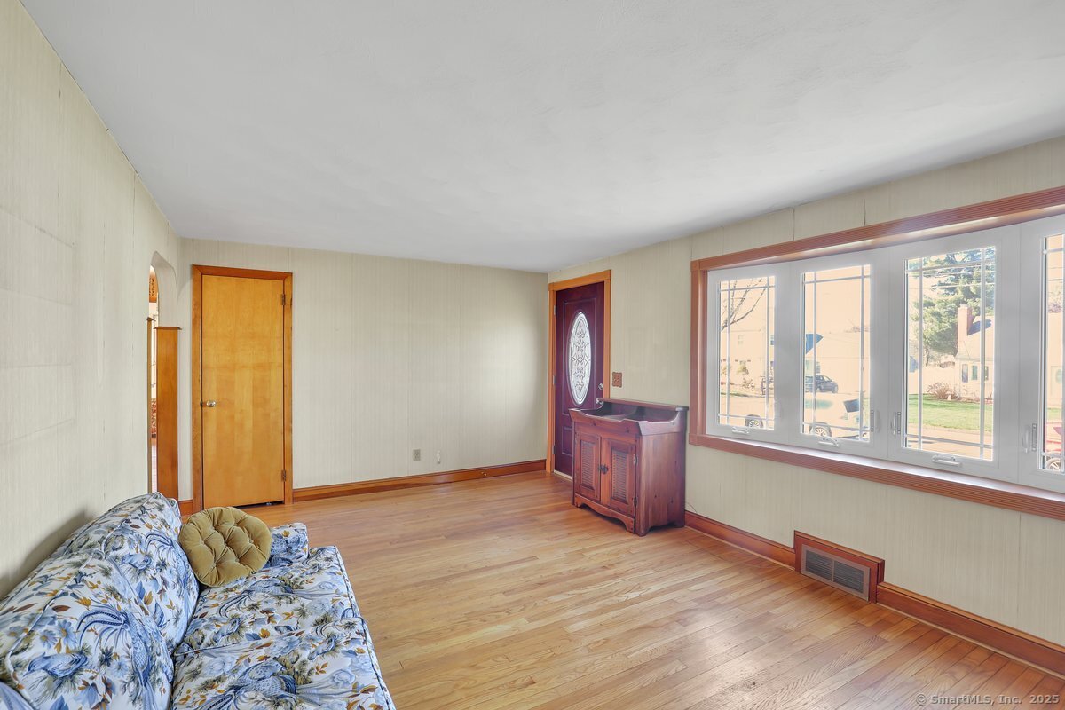 30 Cheney Lane, East Hartford, Connecticut image 6