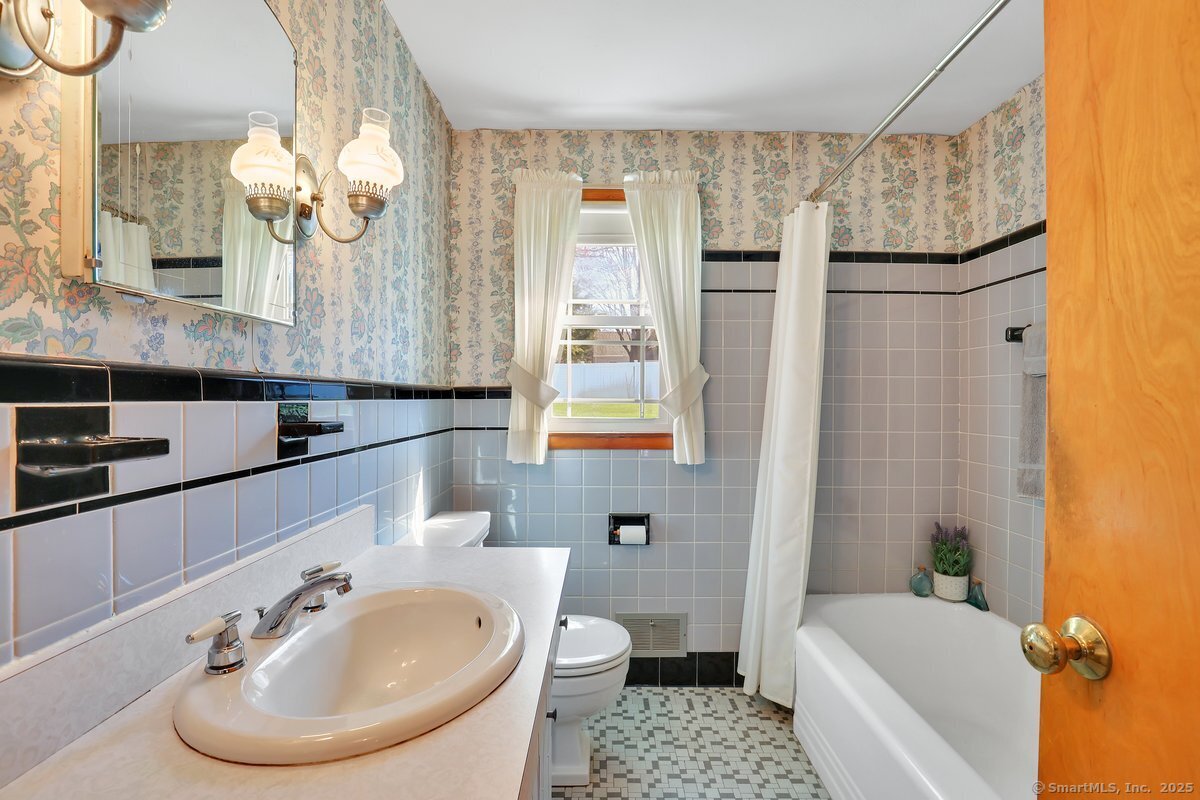 30 Cheney Lane, East Hartford, Connecticut image 23