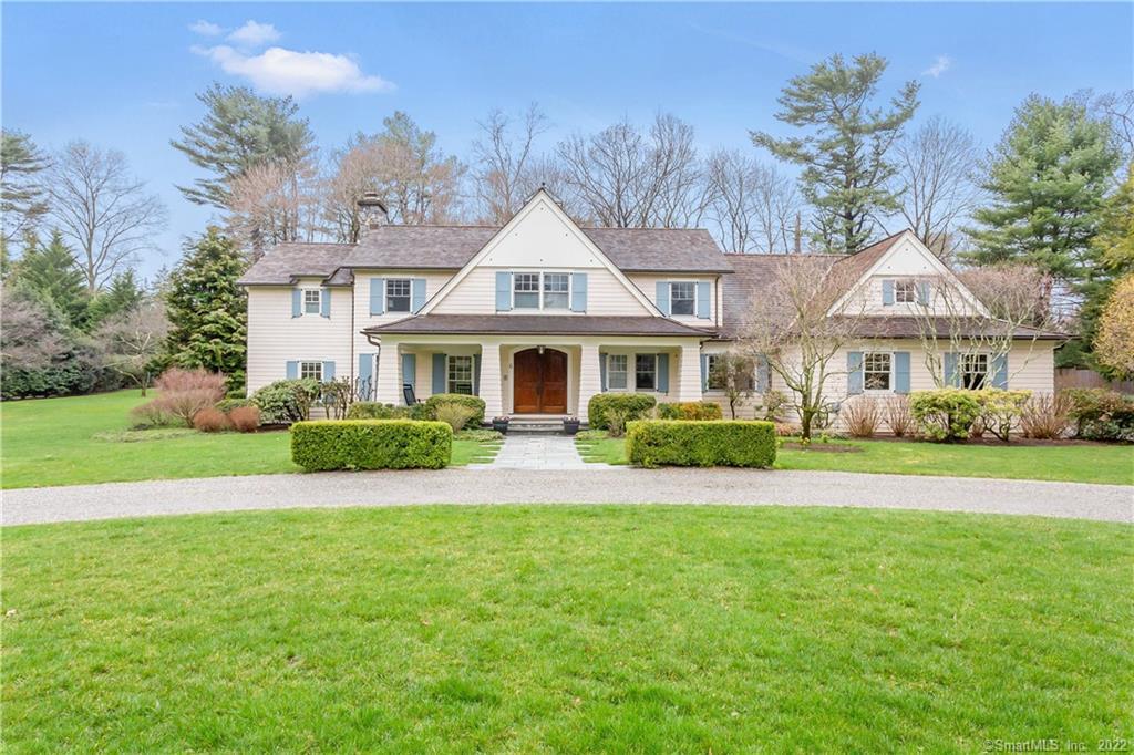 6 Searles Road, Darien, Connecticut - 5 Bedrooms  
4.5 Bathrooms  
10 Rooms - 