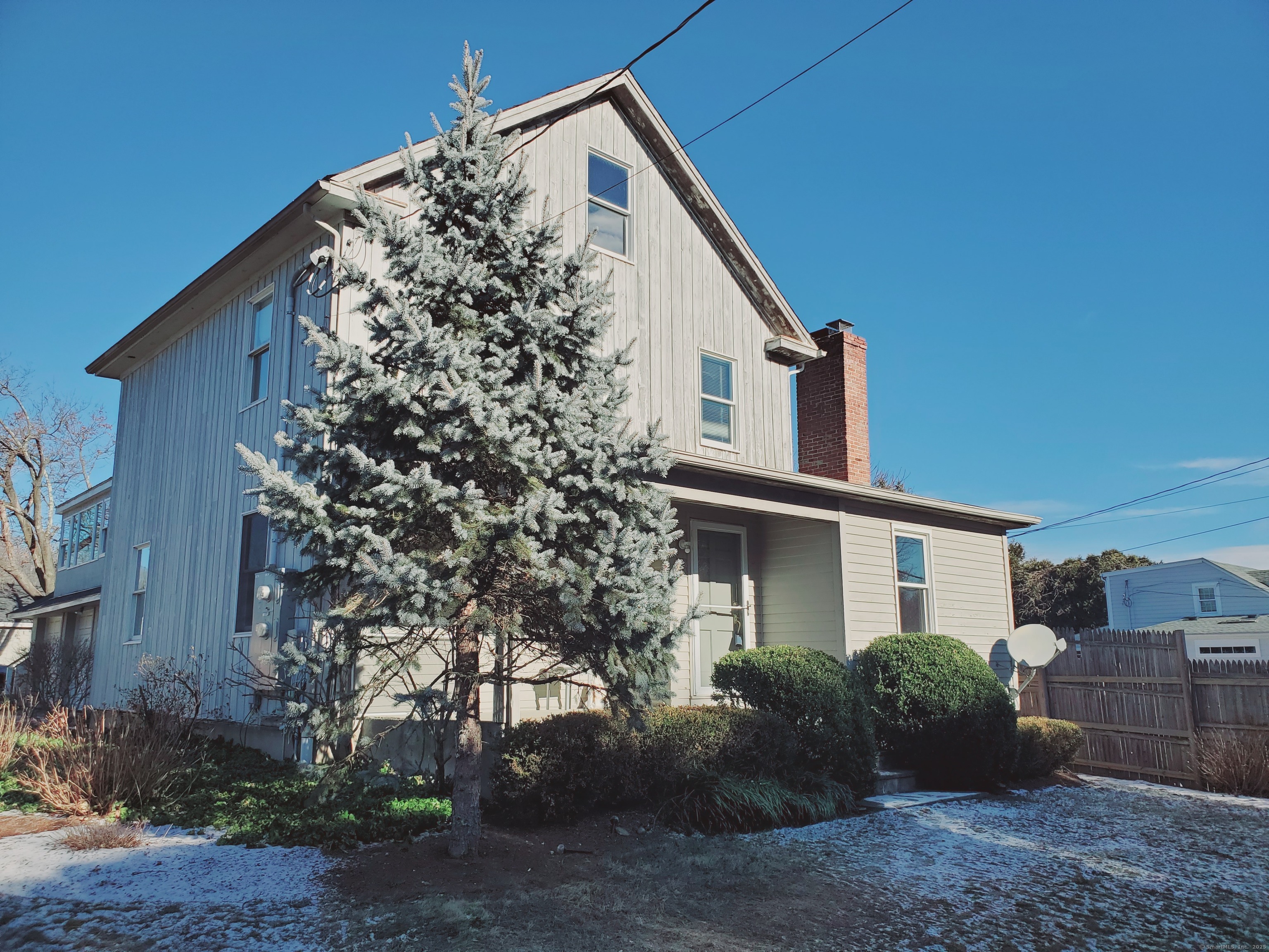 Rental Property at 3 George Street, Westport, Connecticut - Bedrooms: 3 
Bathrooms: 3.5 
Rooms: 7  - $4,800 MO.