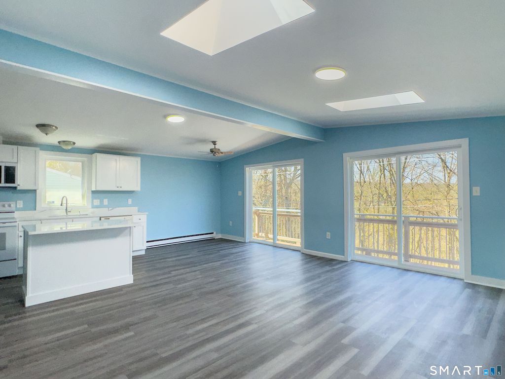 Photo of 466 Waterville Street, Waterbury, CT 06710 (MLS # 24167716)